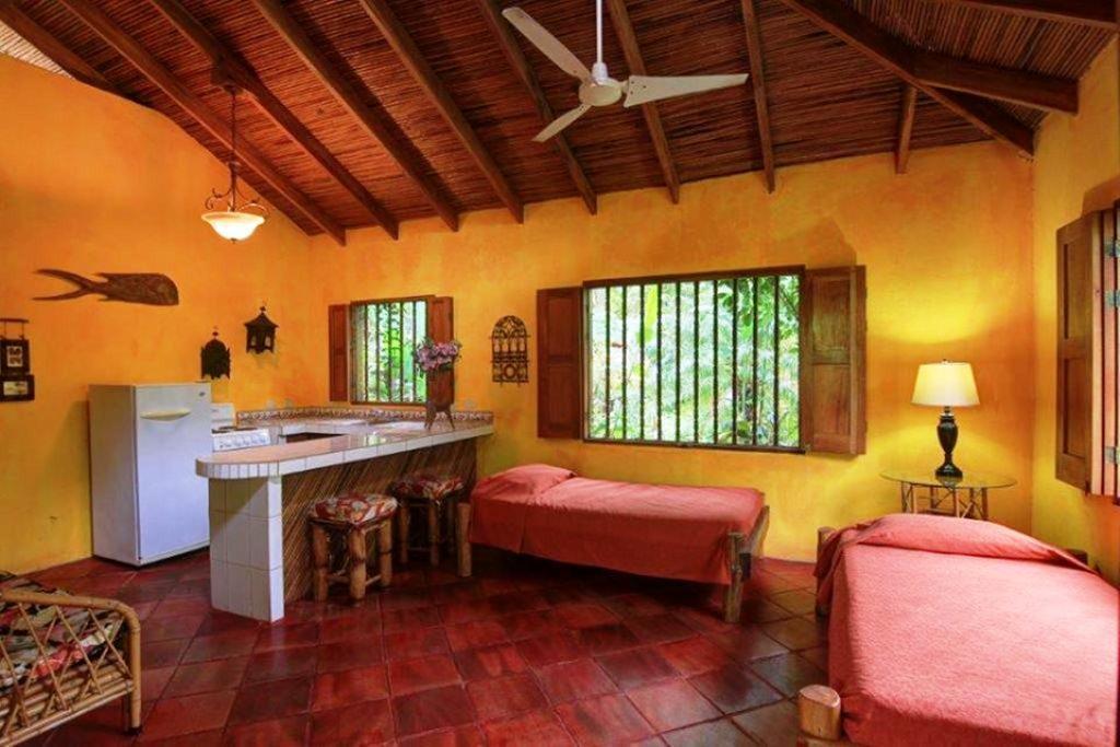 La Palapa Ecolodge Portalón Extérieur photo